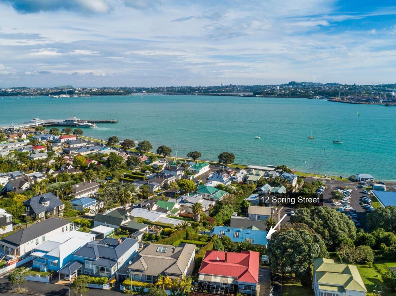 ホテル Devonport Harbour View オークランド エクステリア 写真